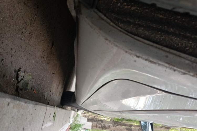 Used Toyota Corolla 2011 1.6L Automatic GL Sunroof Version Chassis Rear Right