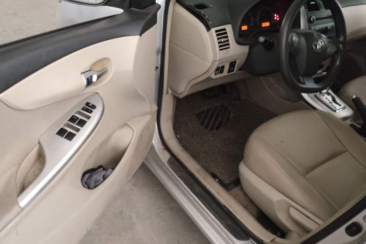 Used Toyota Corolla 2011 1.6L Automatic GL Driver Seat