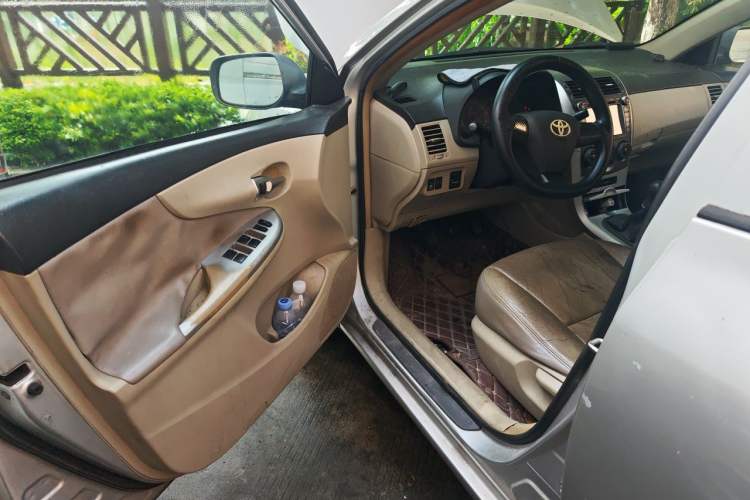 Used Toyota Corolla 2011 1.6L Manual GL Driver Seat