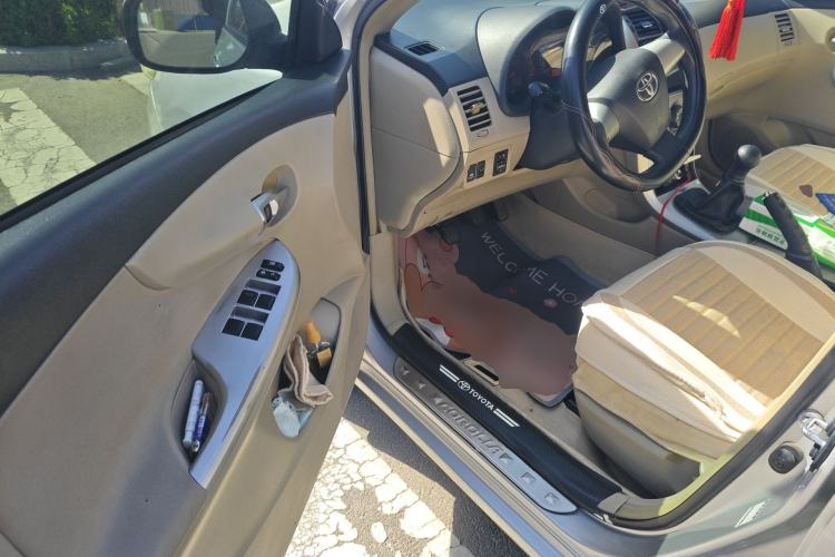 Used Toyota Corolla 2011 1.6L Manual GL Driver Seat