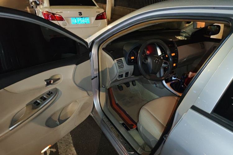 Used Toyota Corolla 2011 Commemorative Edition 1.6L Manual GL Driver Seat