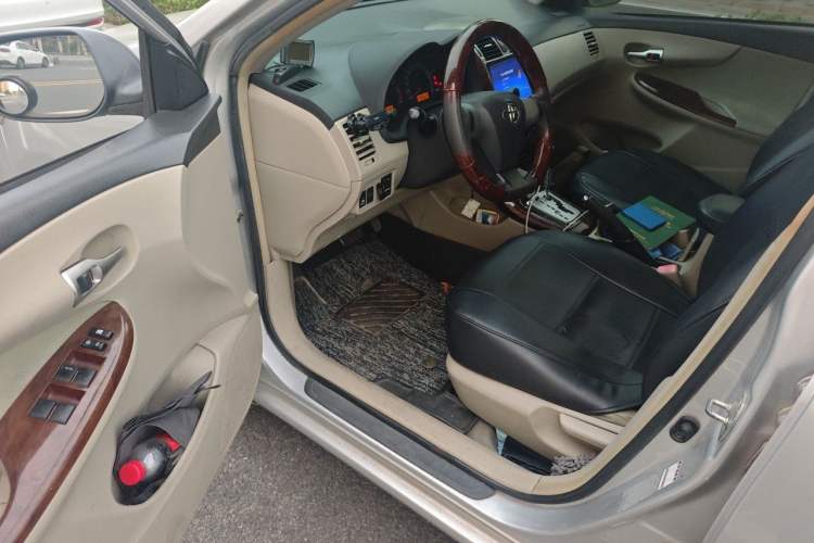 Used Toyota Corolla 2011 Edition Commemorative 1.6L Automatic GL Driver Seat