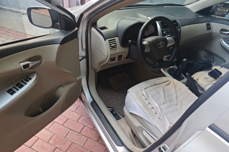 Used Toyota Corolla 2011 1.6L Manual GL Driver Seat