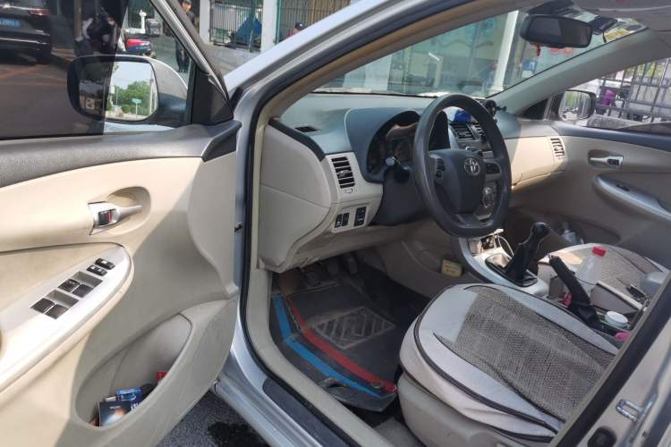 Used Toyota Corolla 2011 Commemorative Edition 1.6L Manual GL Driver Seat