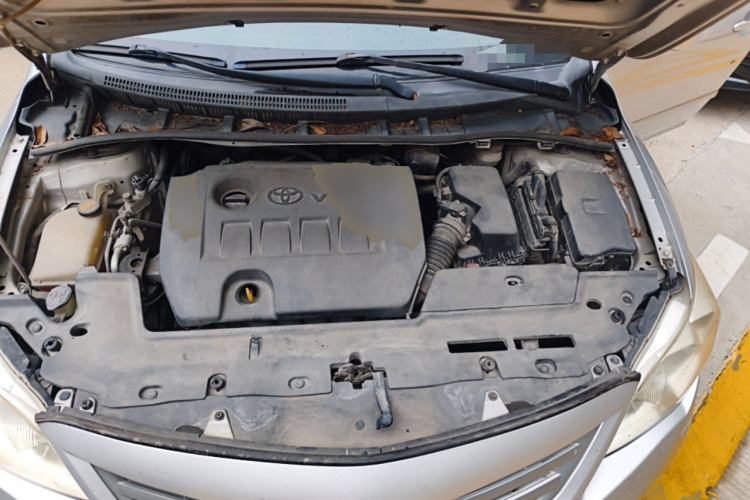 Used Toyota Corolla 2011 1.6L Automatic GL Engine Bay