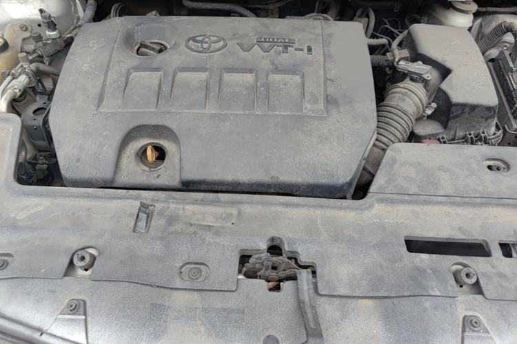 Used Toyota Corolla 2011 1.6L Automatic GL Engine Bay