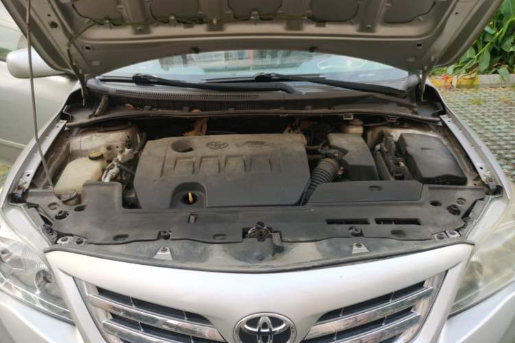 Used Toyota Corolla 2011 1.6L Automatic GL Engine Bay