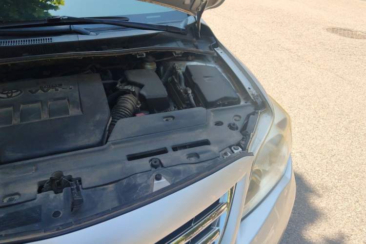 Used Toyota Corolla 2011 1.6L Automatic GL Engine Bay Left