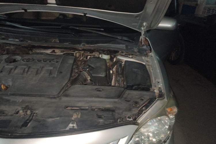 Used Toyota Corolla 2011 1.8L CVT GL-i Engine Bay Left