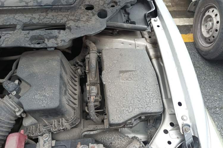 Used Toyota Corolla 2011 1.6L Automatic GL Engine Bay Left