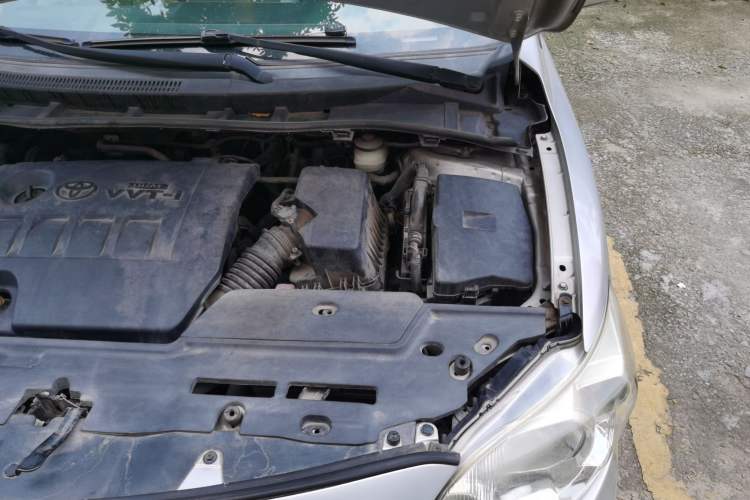 Used Toyota Corolla 2011 1.6L Manual GL Engine Bay Left