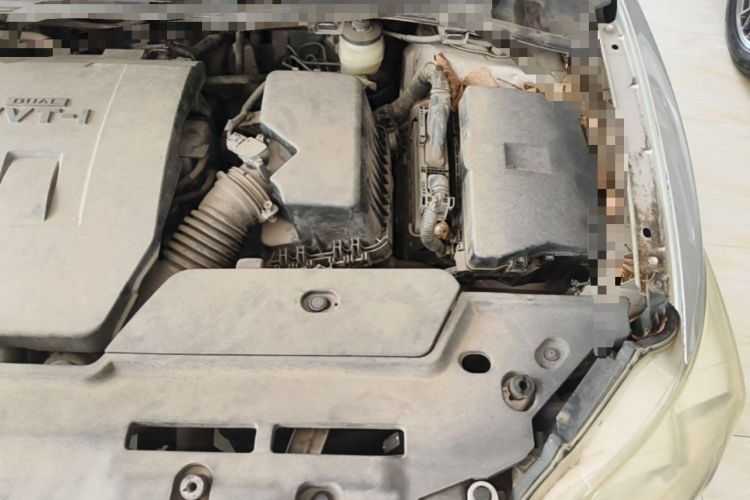 Used Toyota Corolla 2011 1.8L CVT GL-i Engine Bay Left