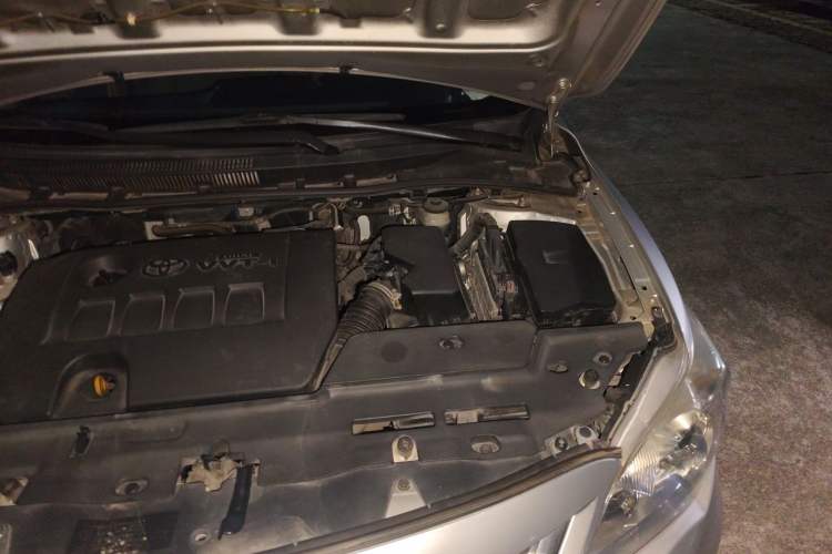 Used Toyota Corolla 2011 1.6L Automatic GL Engine Bay Left