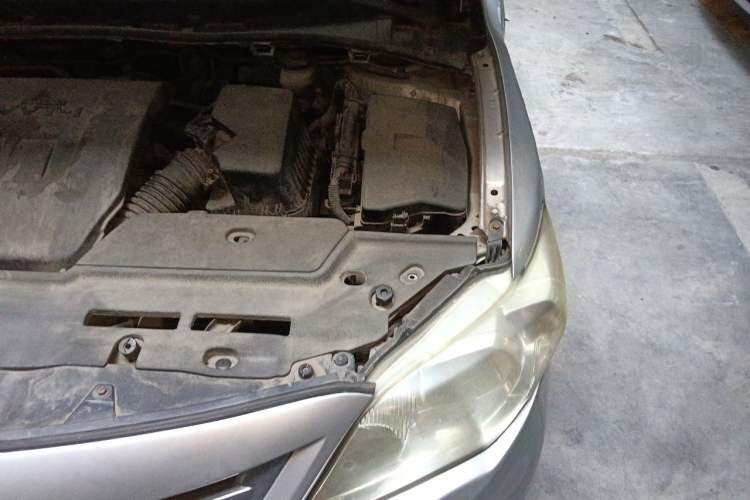 Used Toyota Corolla 2011 1.6L Automatic GL Engine Bay Left
