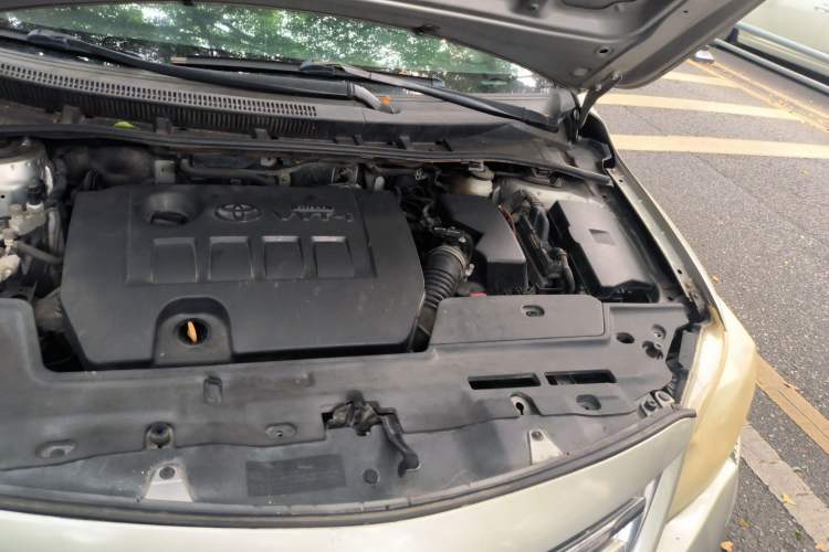 Used Toyota Corolla 2011 1.6L Automatic GL Engine Bay Left
