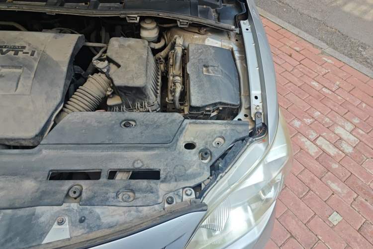 Used Toyota Corolla 2011 1.6L Manual GL Engine Bay Left