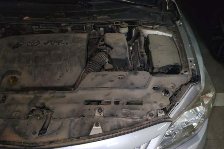 Used Toyota Corolla 2011 1.6L Automatic GL Engine Bay Left