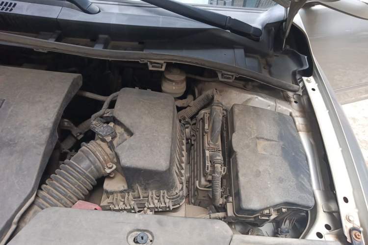 Used Toyota Corolla 2011 Commemorative Edition 1.6L Manual GL Engine Bay Left