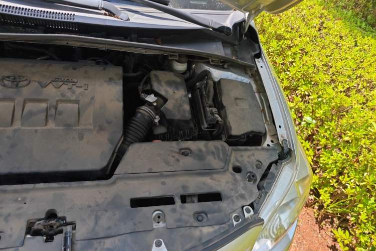 Used Toyota Corolla 2011 1.6L Manual GL Engine Bay Left