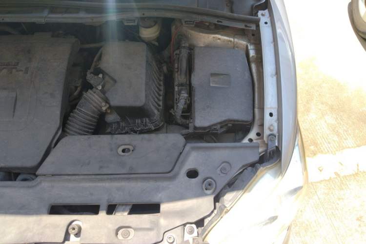 Used Toyota Corolla 2011 1.8L CVT GL-i Engine Bay Left