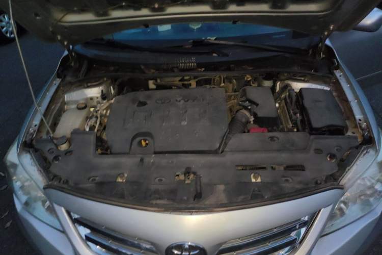 Used Toyota Corolla 2011 1.6L Automatic GL Engine Bay
