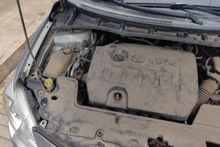 Used Toyota Corolla 2011 Edition Commemorative 1.6L Automatic GL Engine Bay Right