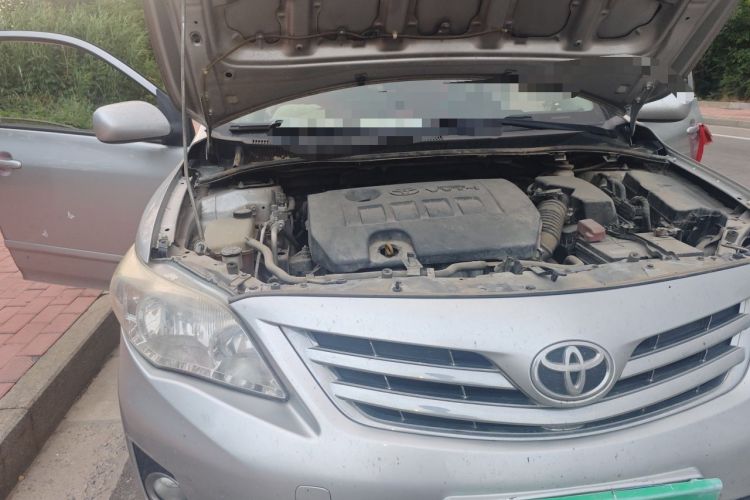 Used Toyota Corolla 2011 1.6L Automatic GL Engine Bay Right