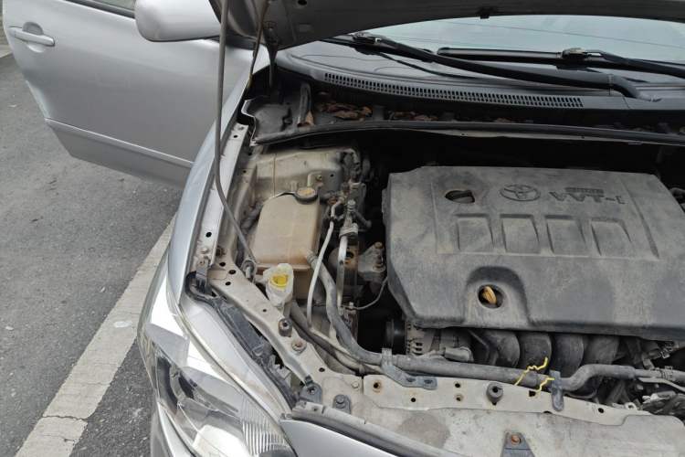 Used Toyota Corolla 2011 1.6L Manual GL Engine Bay Right