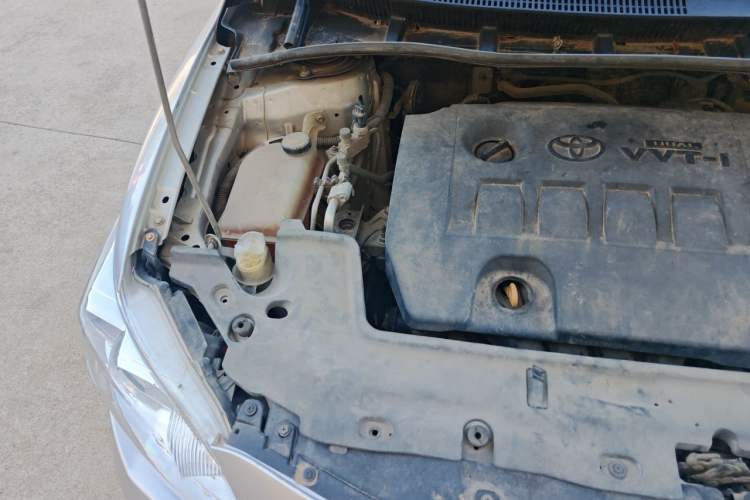 Used Toyota Corolla 2011 1.6L Automatic GL Engine Bay Right