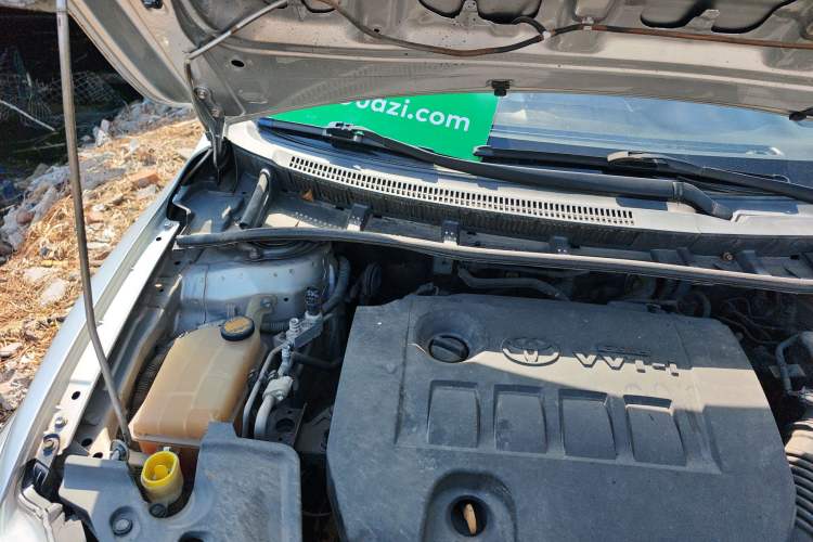 Used Toyota Corolla 2011 1.6L Automatic GL Engine Bay Right