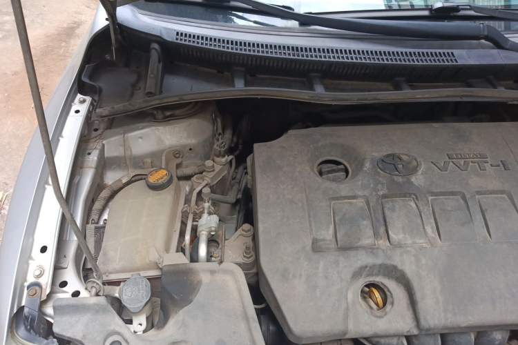 Used Toyota Corolla 2011 Commemorative Edition 1.6L Manual GL Engine Bay Right