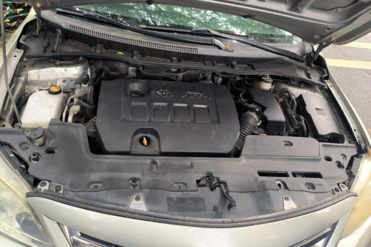 Used Toyota Corolla 2011 1.6L Automatic GL Engine Bay