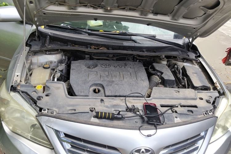 Used Toyota Corolla 2011 1.6L Automatic GL Engine Bay
