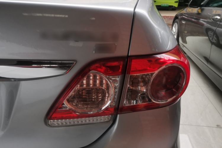 Used Toyota Corolla 2011 1.6L Automatic GL Exterior 3