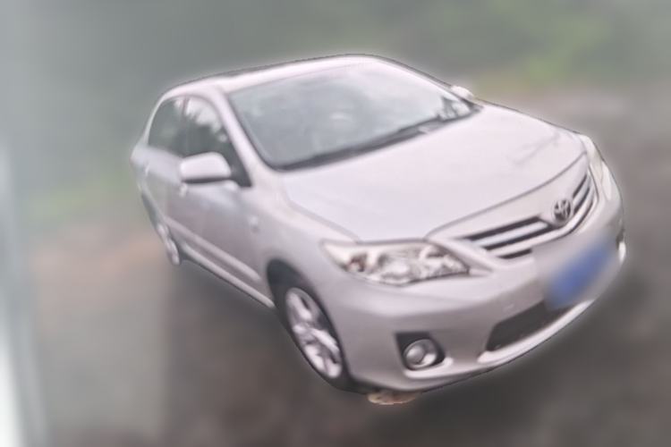 Used Toyota Corolla 2011 1.8L CVT GL-i Front Right 45 Deg