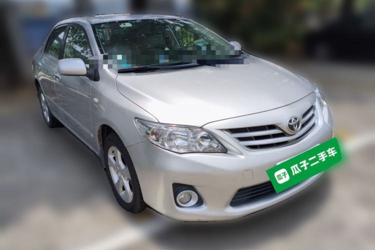 Used Toyota Corolla 2011 1.8L CVT GL-i Commemorative Edition Front Right 45 Deg