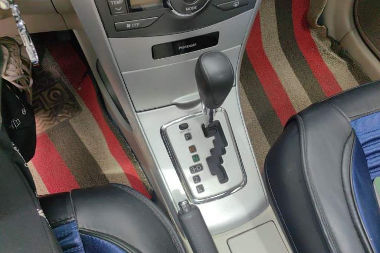 Used Toyota Corolla 2011 Edition Commemorative 1.6L Automatic GL Gear Lever