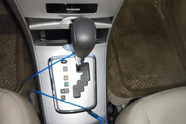 Used Toyota Corolla 2011 1.8L CVT GL-i Gear Lever