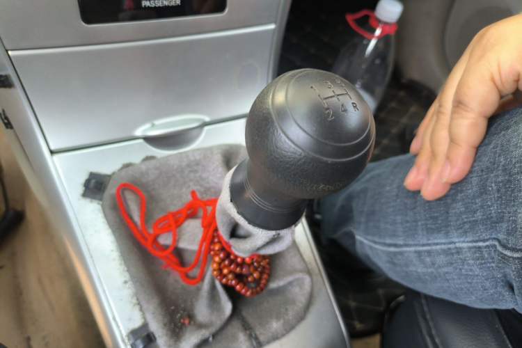 Used Toyota Corolla 2011 1.6L Manual GL Gear Lever