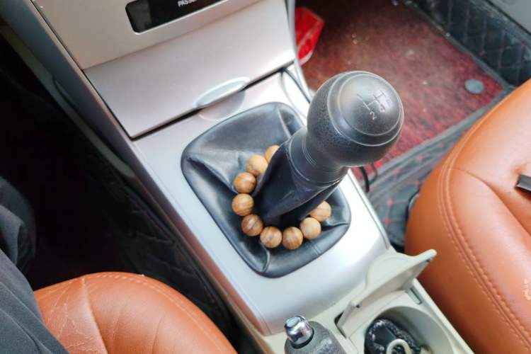 Used Toyota Corolla 2011 1.6L Manual GL Gear Lever