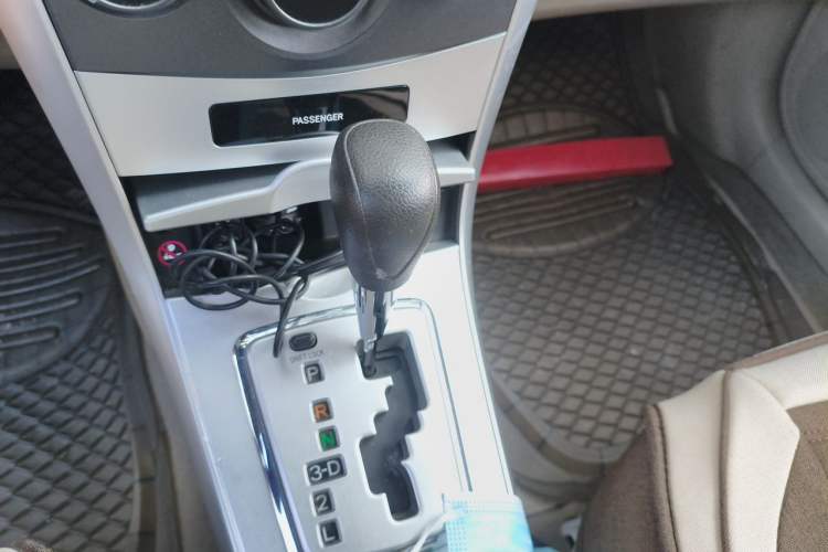 Used Toyota Corolla 2011 1.6L Automatic GL Gear Lever