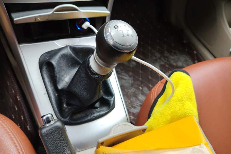 Used Toyota Corolla 2011 1.8L Manual GL-i Gear Lever