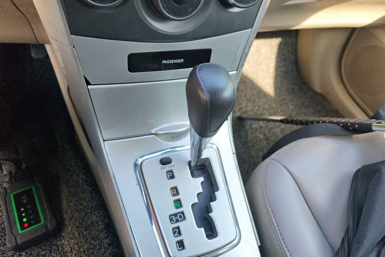 Used Toyota Corolla 2011 1.6L Automatic GL Gear Lever