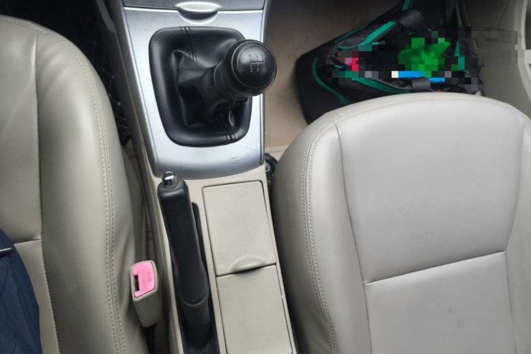 Used Toyota Corolla 2011 1.6L Manual GL Gear Lever