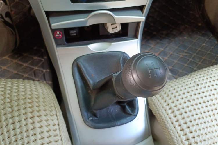 Used Toyota Corolla 2011 Commemorative Edition 1.6L Manual GL Gear Lever