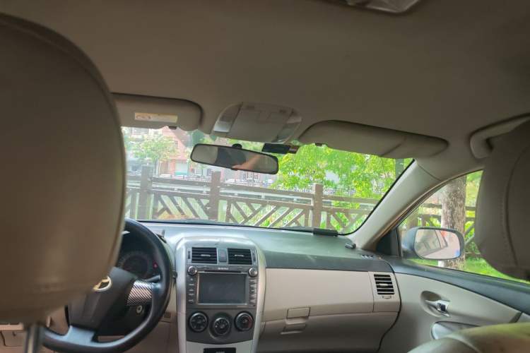 Used Toyota Corolla 2011 1.6L Manual GL Headliner