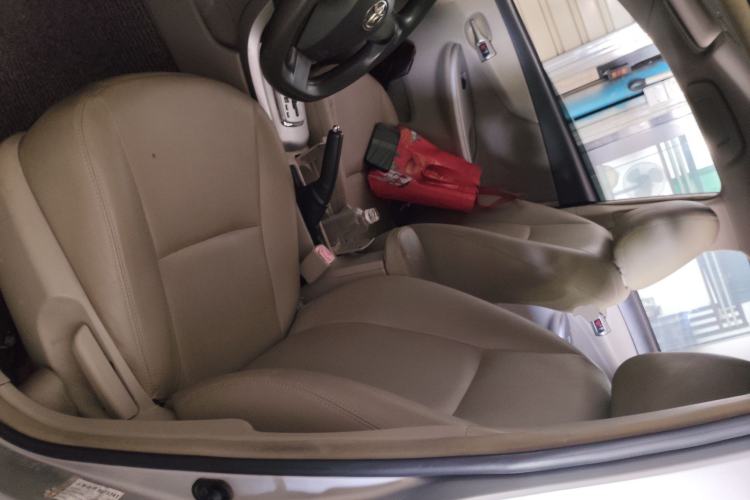 Used Toyota Corolla 2011 1.6L Automatic GL Left Front Seat