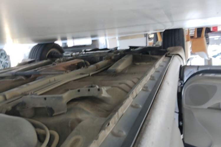 Used Toyota Corolla 2011 1.6L Automatic GL Left Side Sill