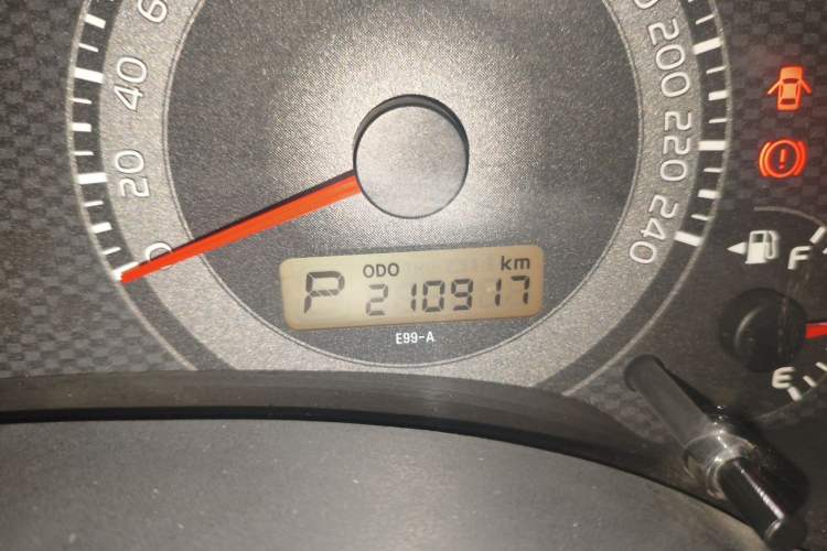 Used Toyota Corolla 2011 1.8L CVT GL-i Odometer Close Up