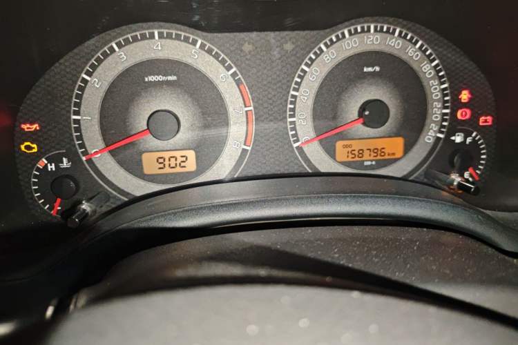 Used Toyota Corolla 2011 Commemorative Edition 1.6L Manual GL Odometer Close Up
